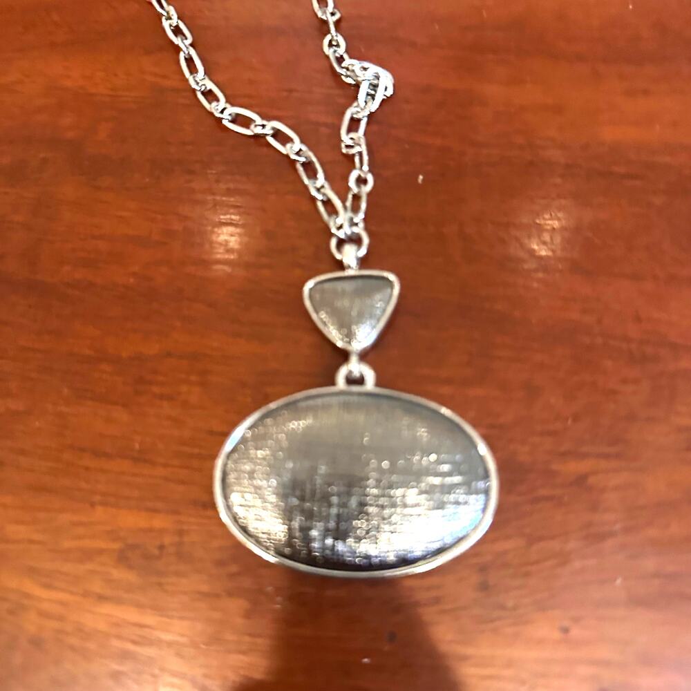 Chico's Silver Gray Oval Pendant Necklace 17" - 22" long Western Boho Jewelry